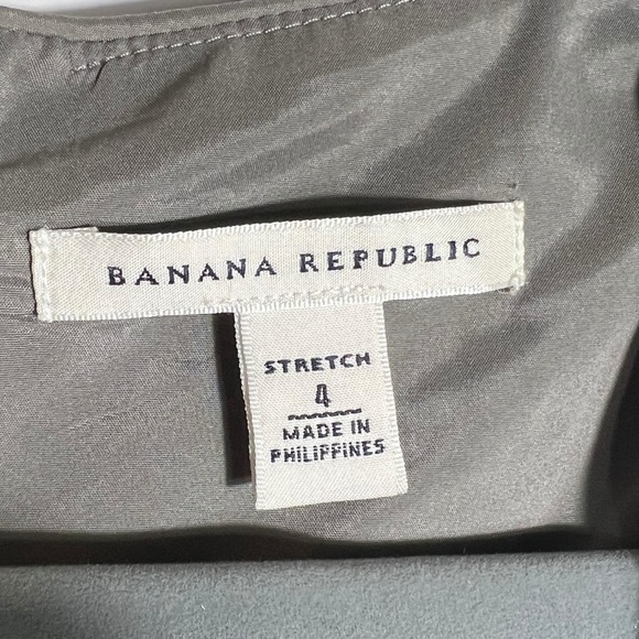 Banana Republic Gray Stretch Wool Blend Sleeveless Sheath Dress, Size 4 - Picture 4 of 10